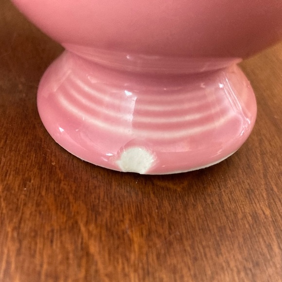 Vintage Fiestaware Pink Ball Round Salt & Pepper Shaker Retro - Picture 3 of 5